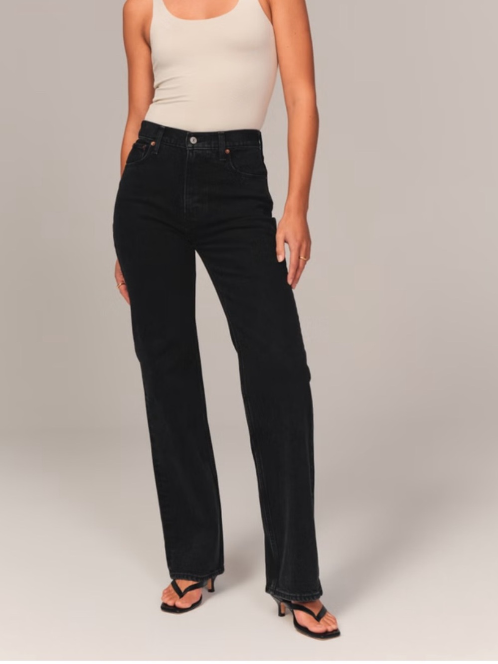 Abercrombie & Fitch 90’s Relaxed High Rise Jeans in Black size 29/8 long